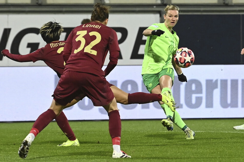 Calcio femminile, tracollo Roma in Champions League! Il Wolfsburg vince 6 1, giallorosse eliminate