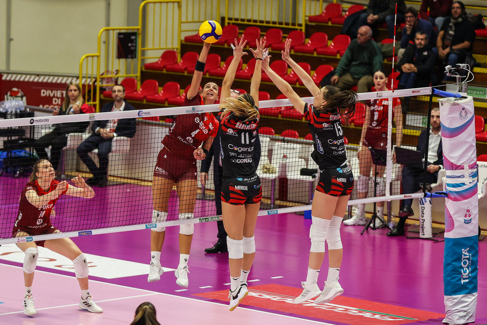 Volley femminile, Busto Arsizio batte Talmassons al tie break: Piva trascinante, quarto posto in Serie A1