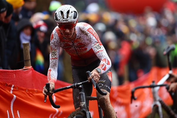 Ciclocross: Michael Vanthourenhout beffa Toon Aerts in quel di Namur