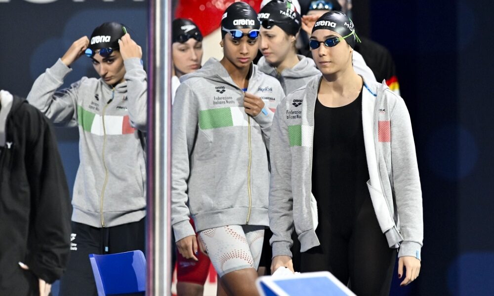 Italia 4x100 stile libero donne