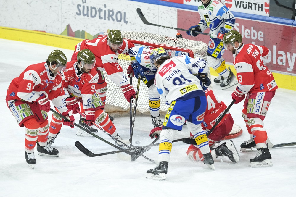 Hockey ghiaccio, Bolzano chiude il 2024 in vetta alla ICE League! Vince Val Pusteria, cade Asiago