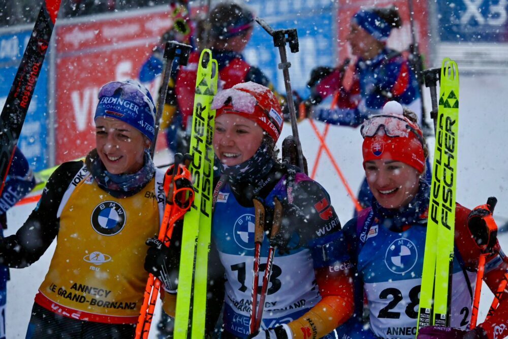 Biathlon, Selina Grotian vince la mass start di Le Grand Bornand. Azzurre precise, ma lente