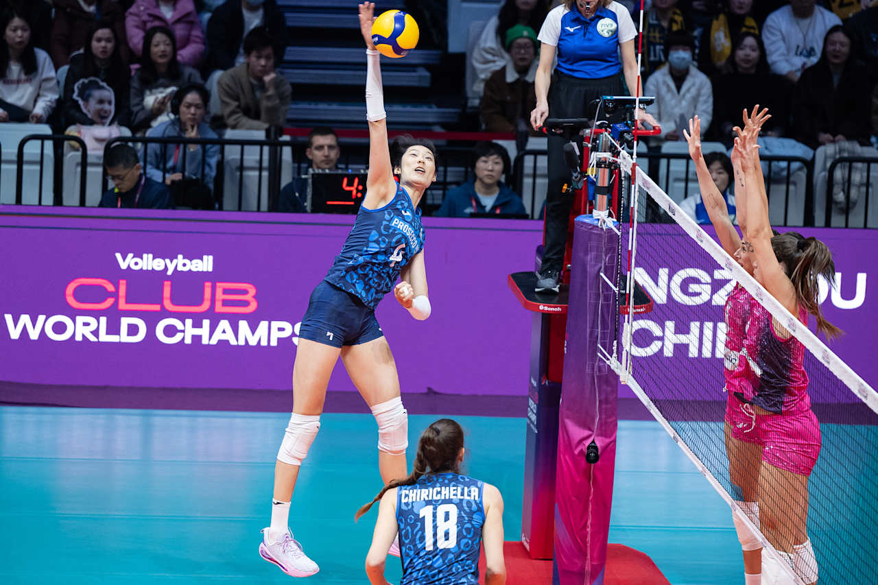 LIVE Conegliano Tianjin, Mondiale per club volley femminile in DIRETTA: finale durissima contro le padrone di casa