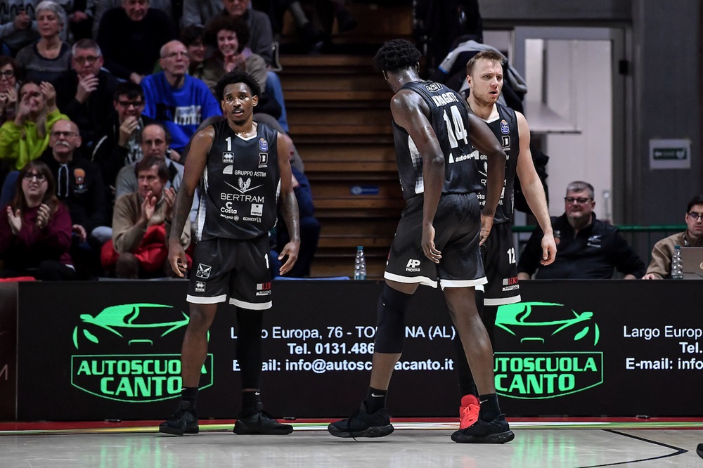 Basket, Tortona resta imbattuta in Champions League. La quinta vittoria arriva in Germania