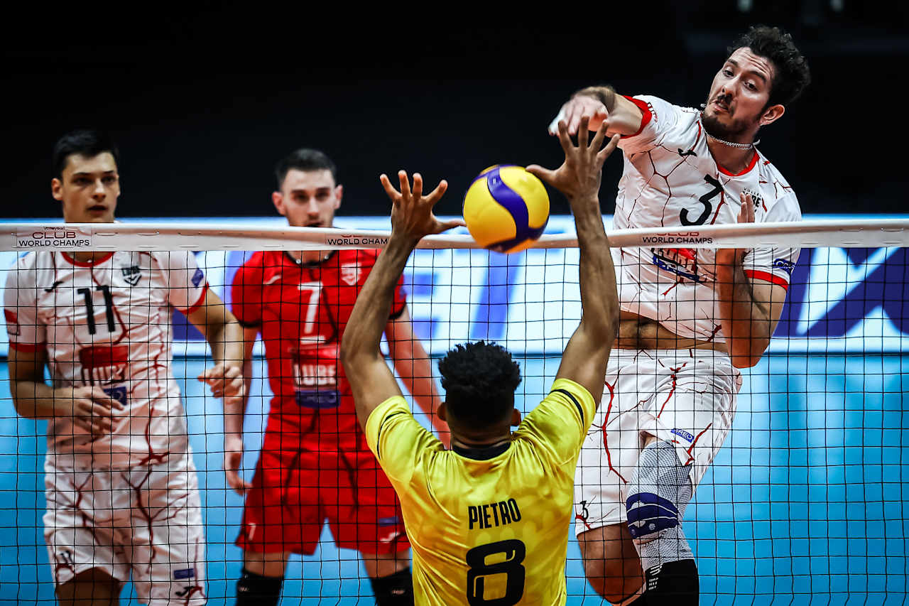 Volley, Civitanova rialza la testa al Mondiale per Club: batte il Praia Clube e lotterà per la semifinale