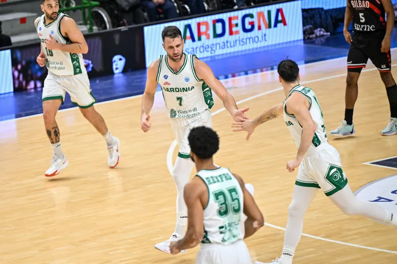 Basket, la Dinamo Sassari va ko con Bilbao al debutto in Europe Cup