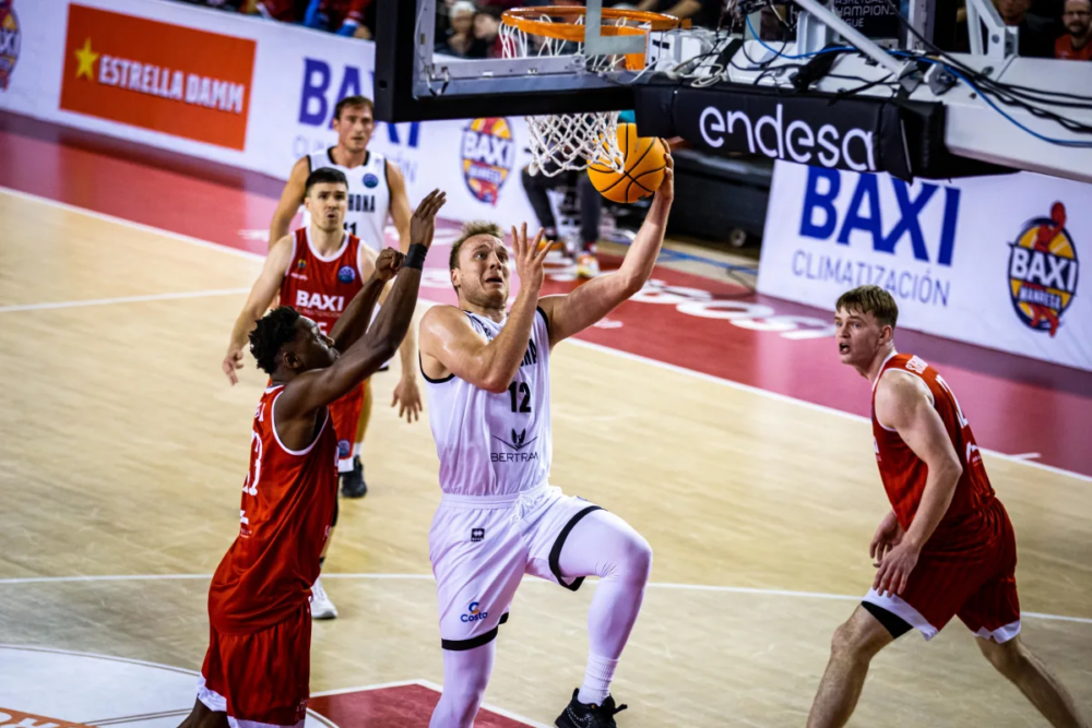 Basket, Obasohan beffa Derthona: Bertram ko con il Manresa e costretta al play in in Champions League