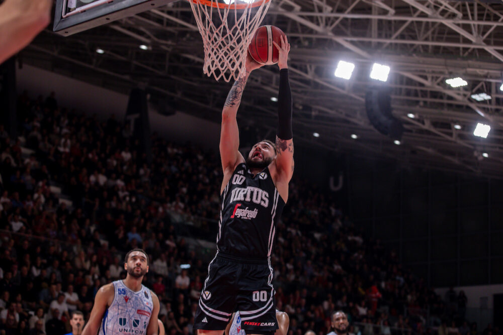 Basket, la Virtus Bologna accoglie il Baskonia in Eurolega con le rotazioni limitate: si spera in Shengelia