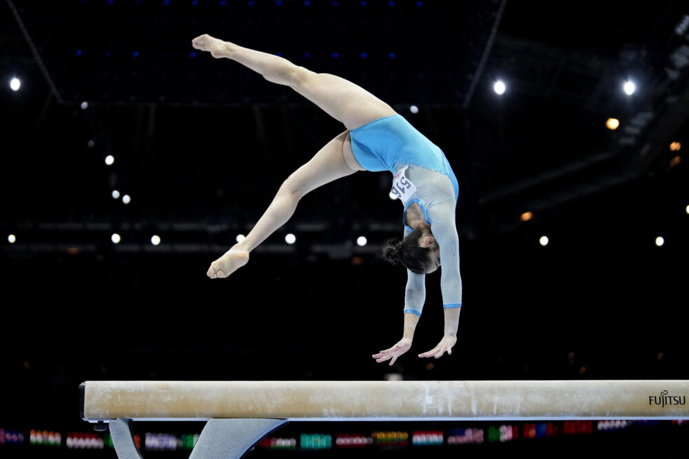 Ginnastica artistica, Elisa Iorio deve operarsi: cos’è successo all’argento olimpico in allenamento