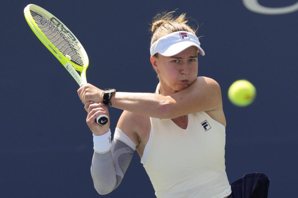 Barbora Krejcikova rinuncia agli Australian Open 2025