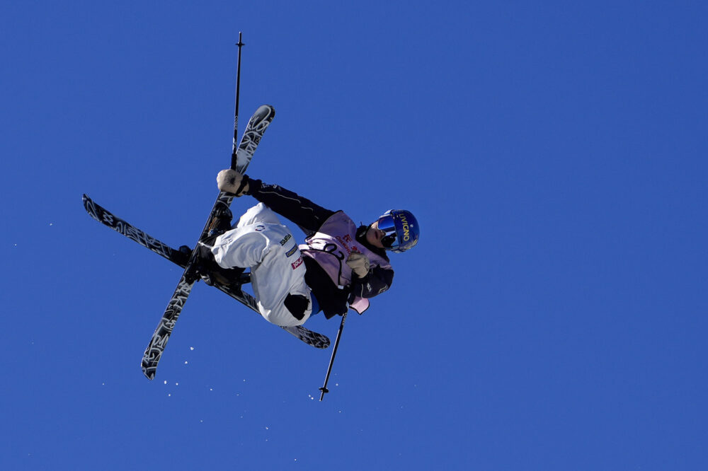 Sci freestyle, Flora Tabanelli brilla ed è seconda in qualificazione nel big air di Klagenfurt