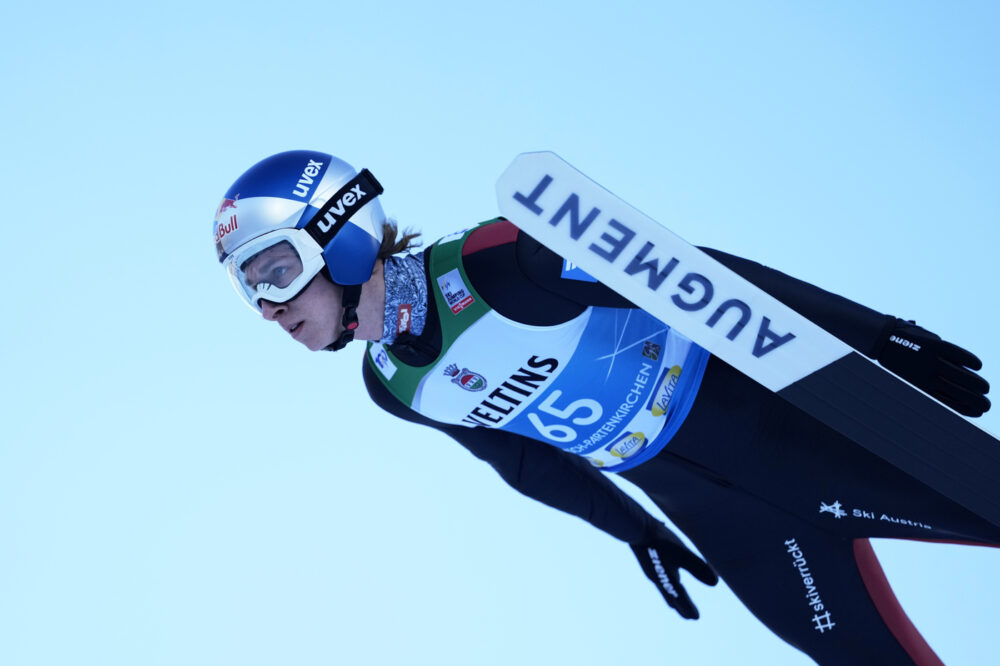 Tschofenig vince a Garmisch Partenkirchen ed è il nuovo leader della Tournée dei 4 Trampolini