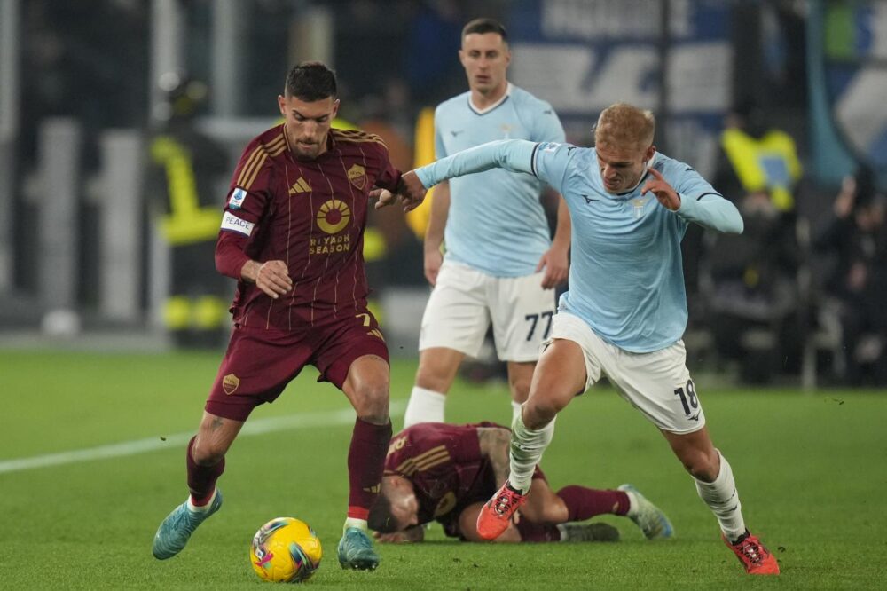 Roma Lazio 2 0, Pellegrini e Saelemaekers decidono il derby. Il Cagliari vince a Monza