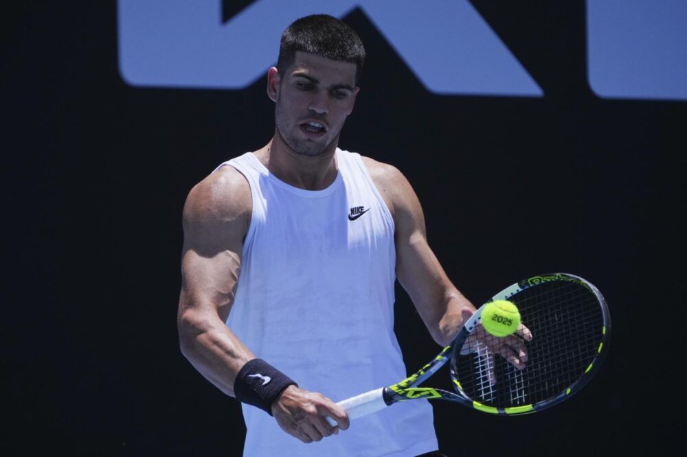 Australian Open Opening Week, Carlos Alcaraz vince l’esibizione con Popyrin