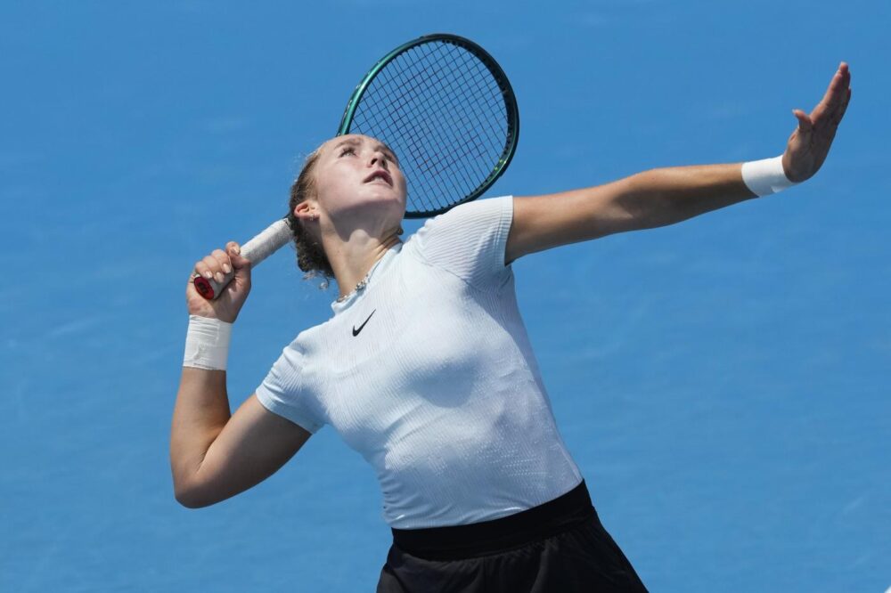 Perché i match degli Australian Open sono in ritardo: cosa cambia per Darderi e Gigante