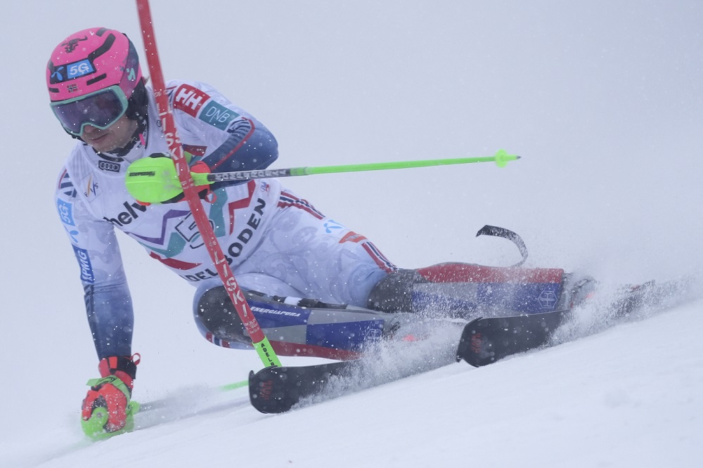 Con lo slalom si va a concludere il weekend di Wengen, si annuncia grande battaglia per una gara imprevedibile