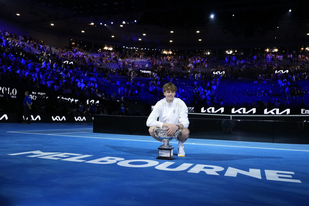 Sinner è già primo nella classifica ATP Race! Fantastico Sonego: è 8°!