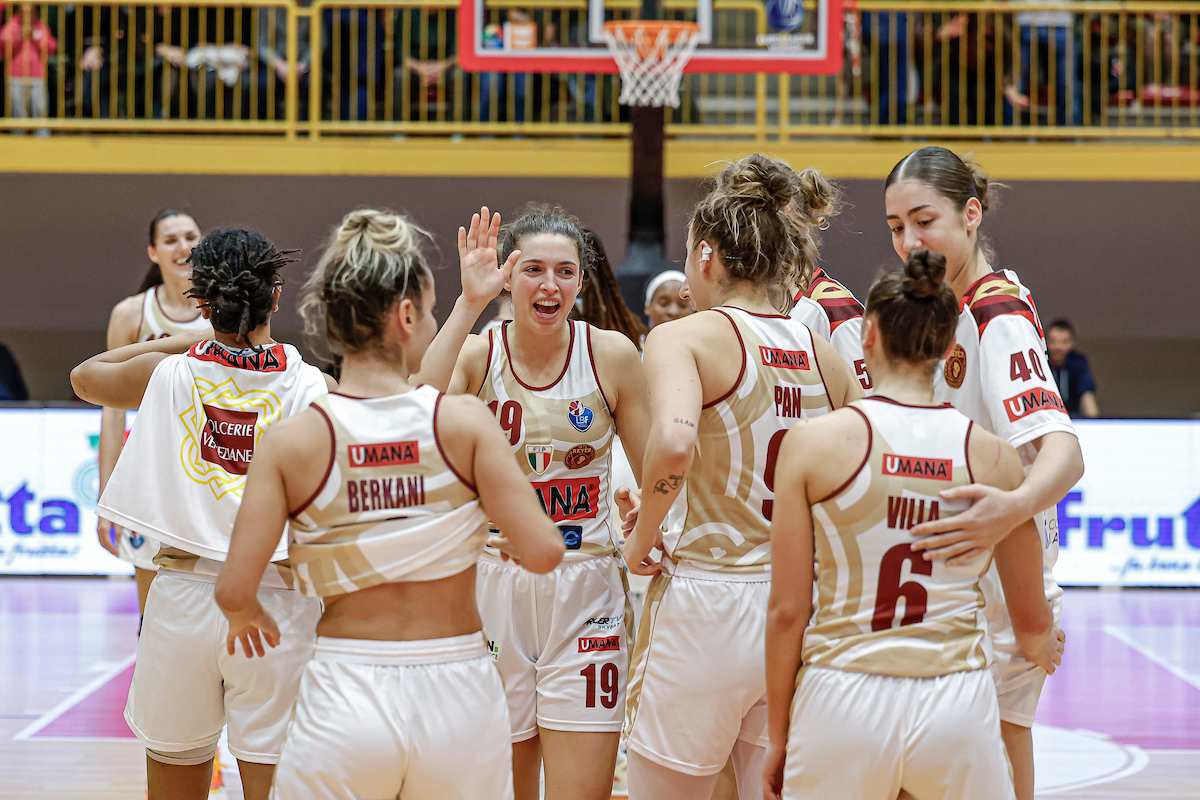 Basket femminile, match comodi per Schio e Venezia, big match Campobasso Derthona