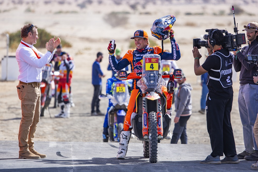 Daniel Sanders concede il bis e fa sua la prima tappa dopo il prologo nella Dakar tra le moto