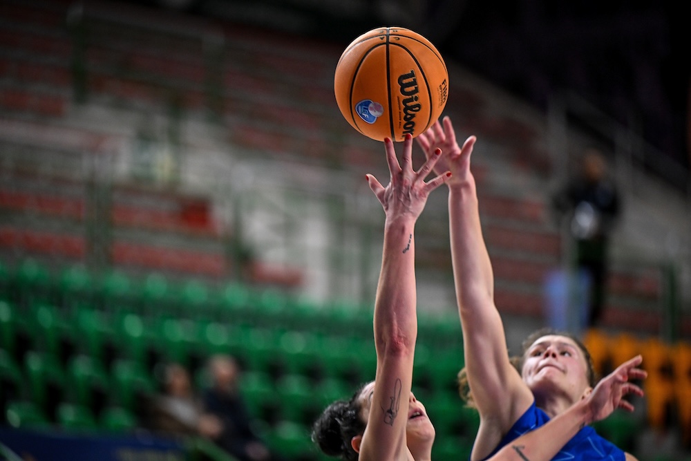 Basket femminile, in Serie A1 vincono Brixia Brescia e Faenza