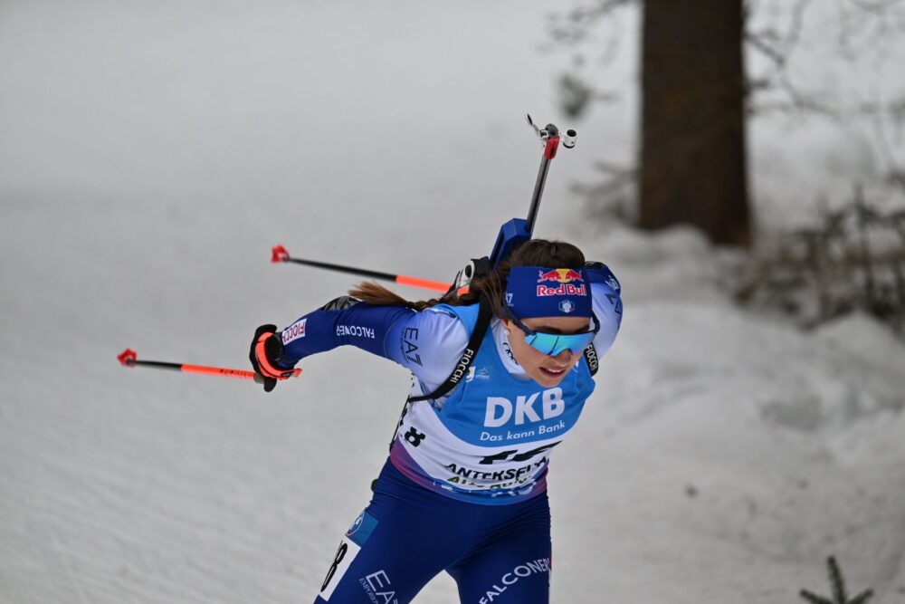 Biathlon, Wierer: “È stata dura, non mi sentivo benissimo”; Auchentaller: “Mi piace il lancio”