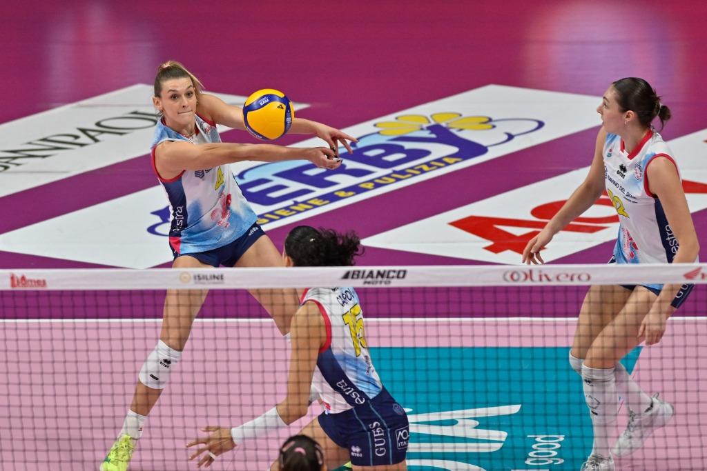 Volley femminile, Scandicci soffre ma sbanca Perugia nell’anticipo della 15ma di A1