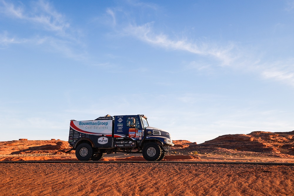 Dakar 2025, Mitchel van den Brink inizia con il piede giusto e fa suo il prologo