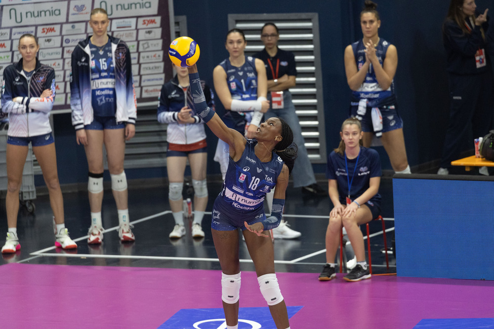 Volley femminile, Paola Egonu scatenata: 26 punti, Milano batte Cuneo in Serie A1