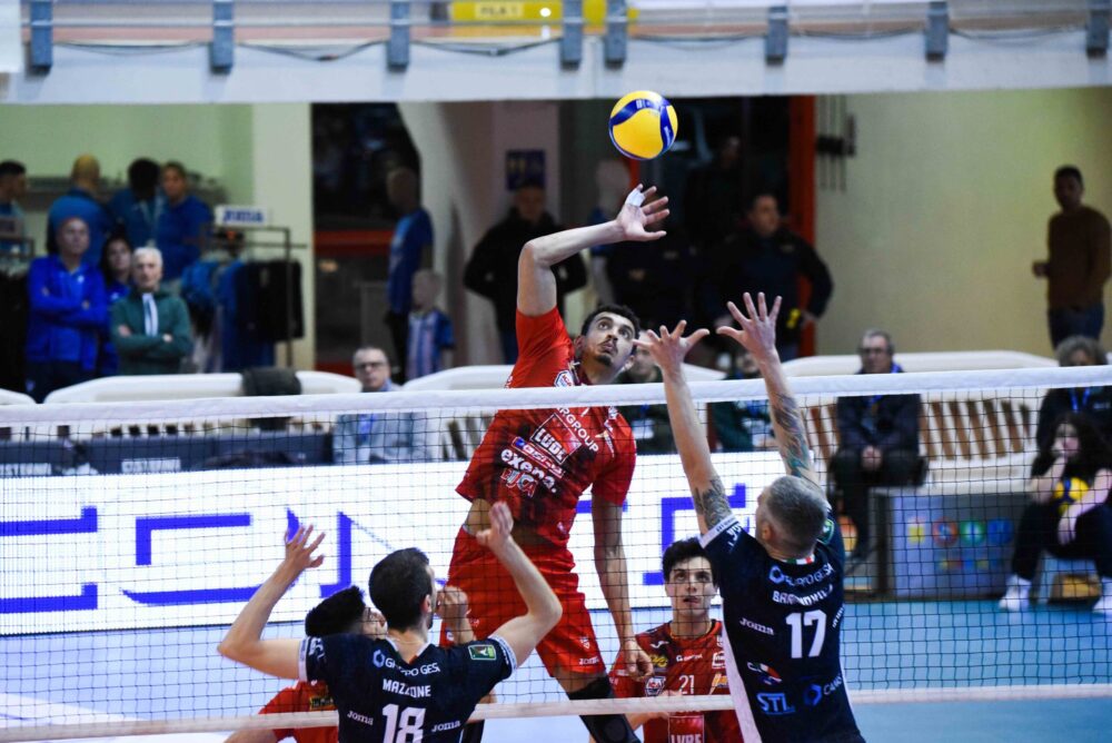 LIVE Civitanova Perugia, Superlega volley 2025 in DIRETTA: scontro diretto da brividi