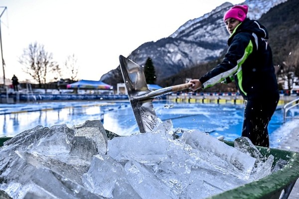 Pioggia di record ed emozioni a Molveno nella prima edizione italiana dei Mondiali di Ice Swimming