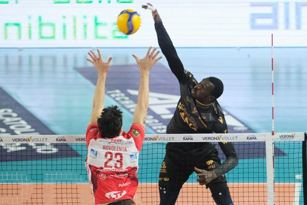 Volley, Civitanova e Verona si giocano il quarto posto nella 15ma di Superlega! Festival gialloblù fra Modena e Trento