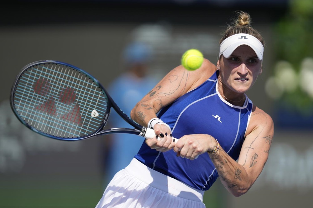 Australian Open, la ceca Marketa Vondrousova si ritira dal torneo