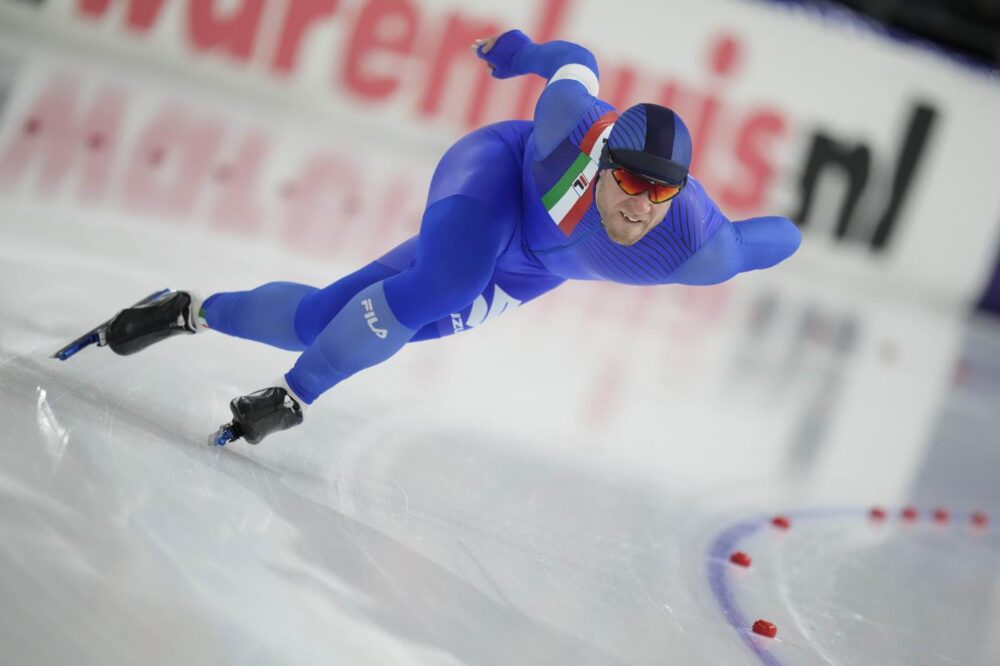 Speed skating, vittoria di Lollobrigida e podio di Ghiotto a Milwaukee. Top ten per Bosa sui 1000