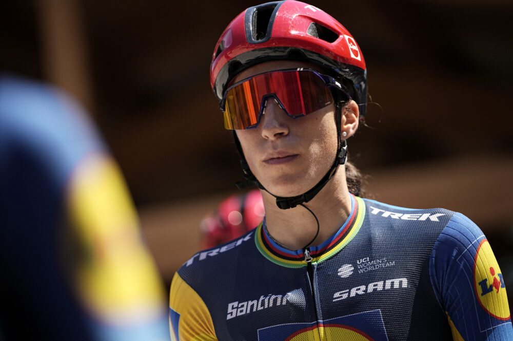 LIVE Trofeo Binda 2025 in DIRETTA: tris di una splendida Elisa Balsamo!