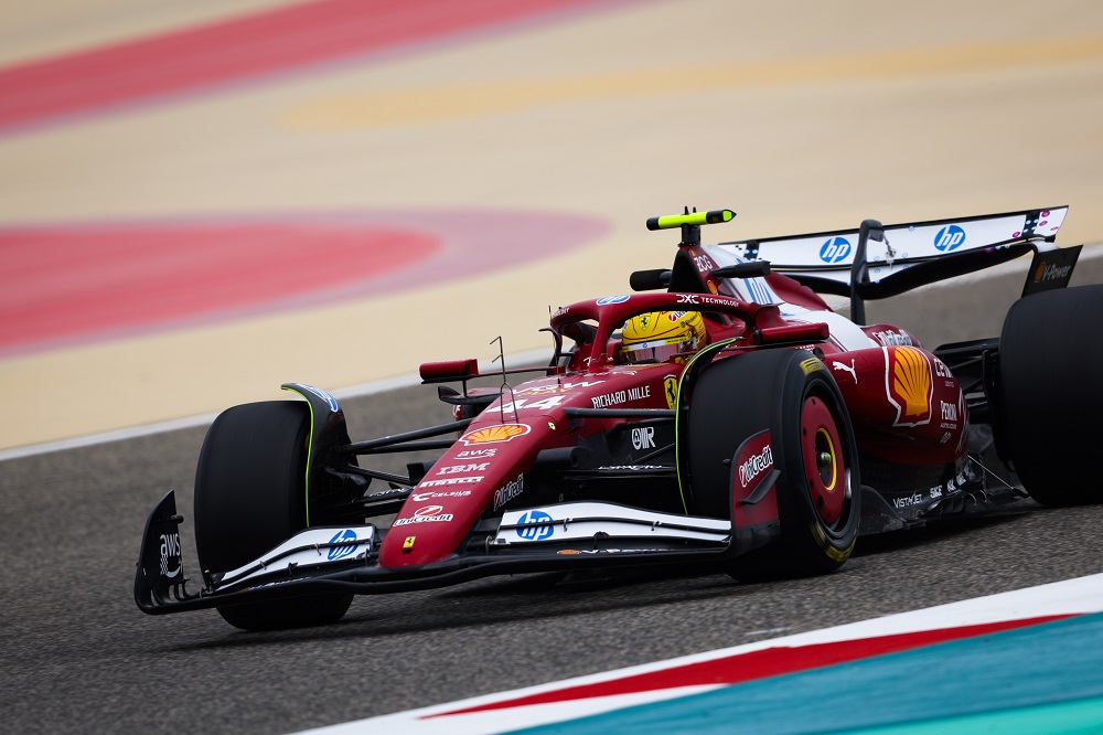 F1, line up day 2 test Sakhir 2025: Ferrari sceglie la strada della continuità