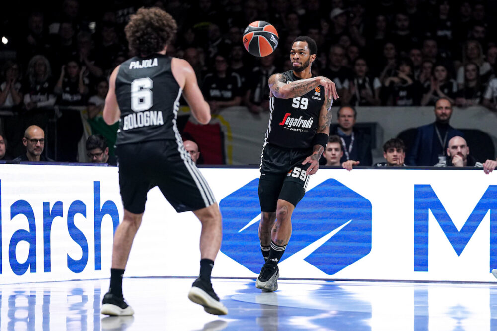 Basket, la Virtus Bologna ospita i francesi del Paris in Eurolega per rialzare la testa dopo il ko contro il Partizan Belgrado