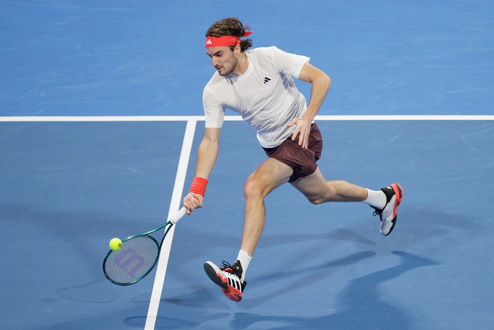 ATP Dubai, Stefanos Tsitsipas sfiderà Matteo Berrettini nei quarti di finale. Avanza Medvedev