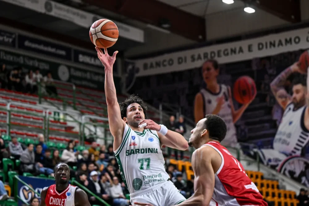 Basket, Sassari saluta l’Europe Cup con una sconfitta contro Cholet