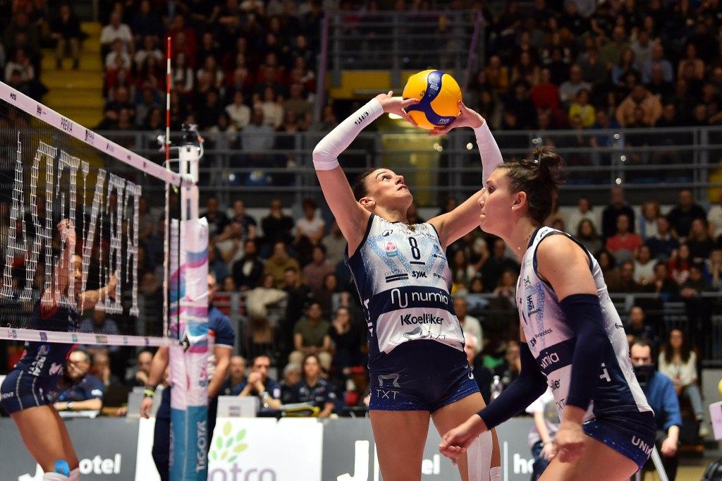 Volley femminile, pericolo turco per Milano nei quarti di Champions. Serve un successo pieno nell’andata in casa!