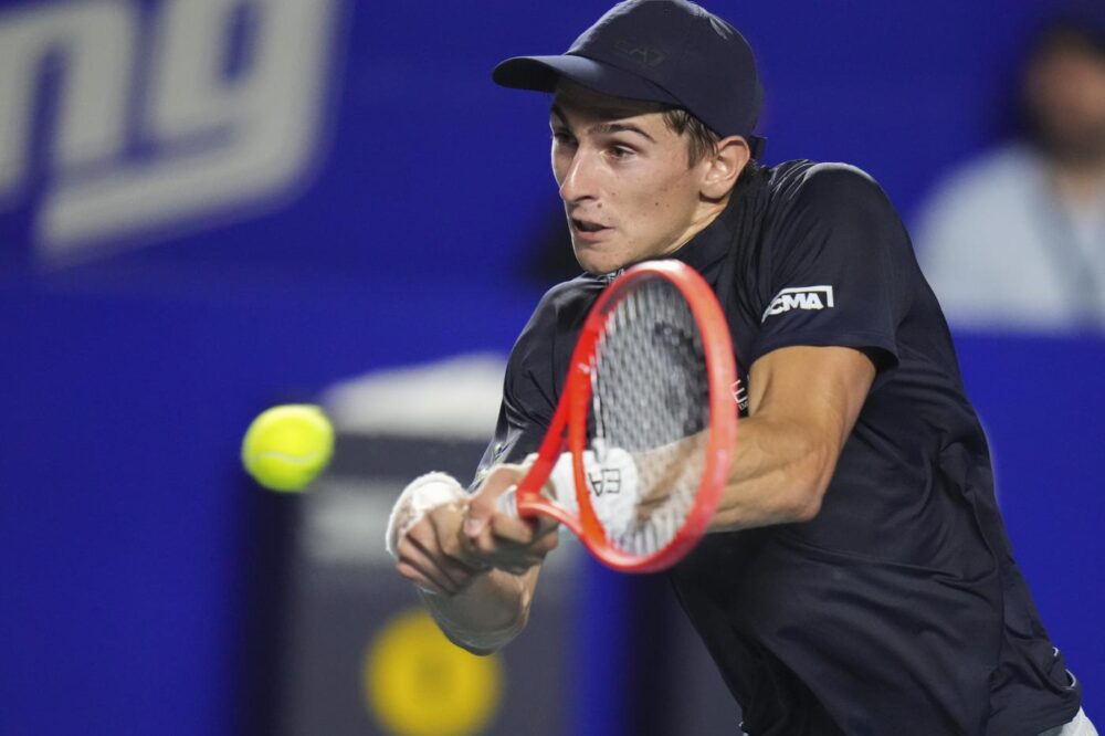 Matteo Arnaldi vince la battaglia con Kovacevic nel primo turno di Indian Wells