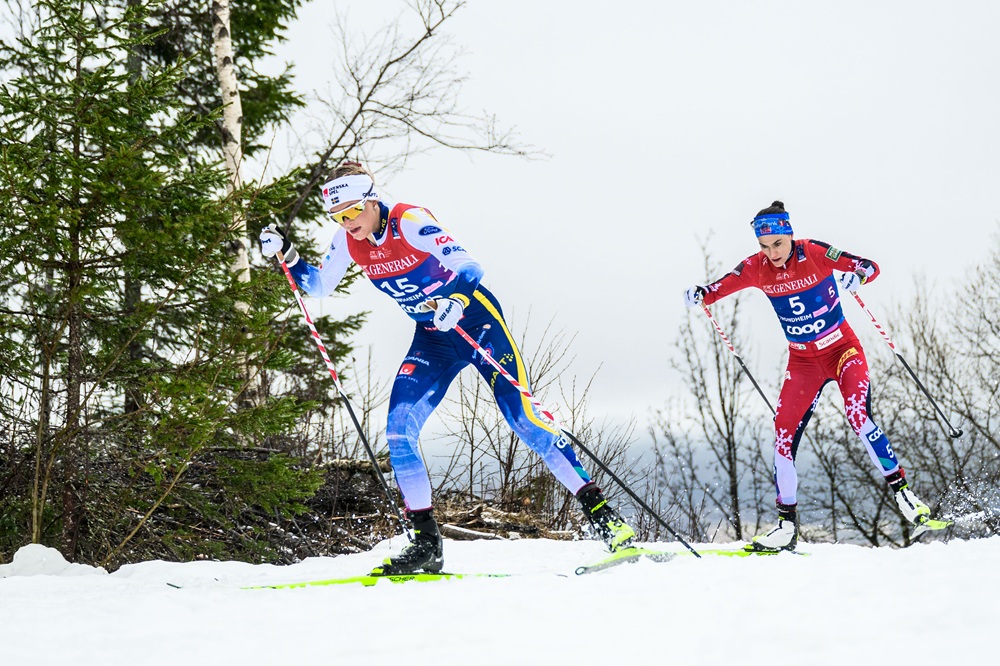 Frida Karlsson fa calare il gelo a Trondheim e vince una pazzesca 50 km ai Mondiali. Battute Weng e Johaug